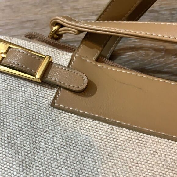 Etienne Aigner Bag - Picture 6 of 11